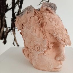 Mutuus, terracotta e cenere, 2026 — Rita Duchi